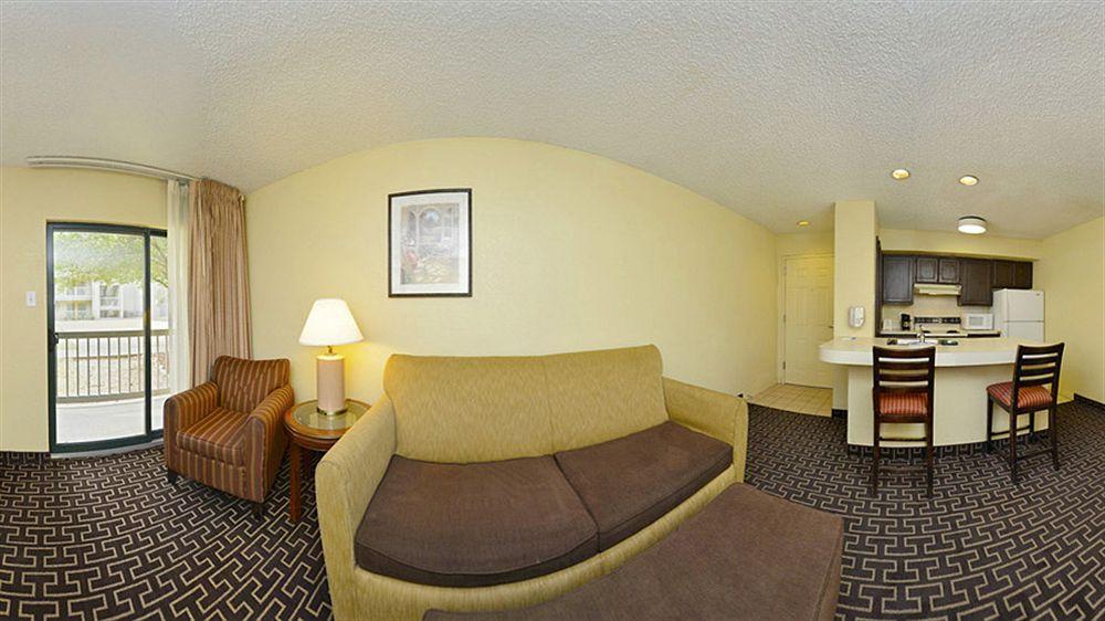 Americas Best Value Inn & Suites Extended Stay - Τούλσα Εξωτερικό φωτογραφία