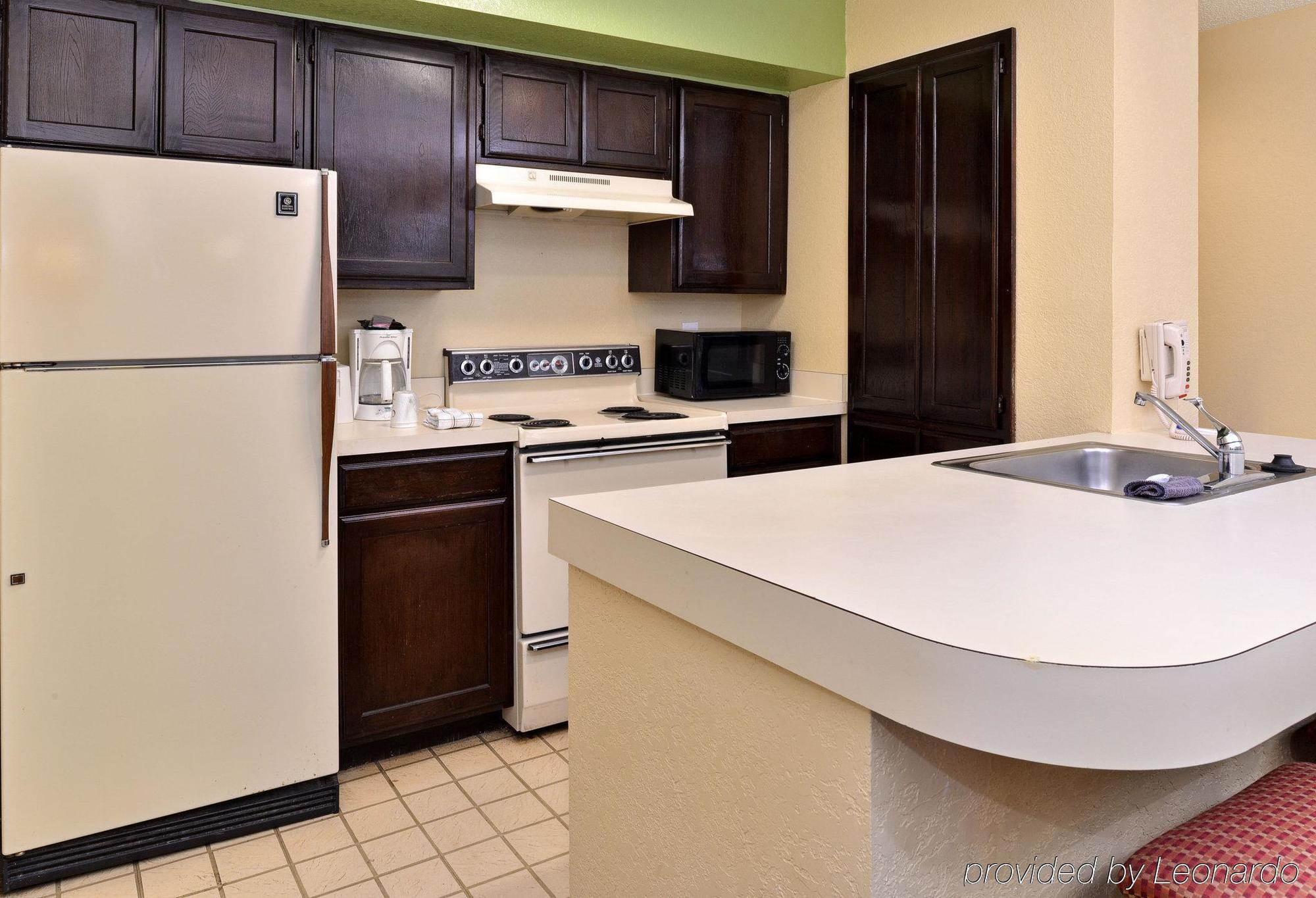 Americas Best Value Inn & Suites Extended Stay - Τούλσα Εξωτερικό φωτογραφία