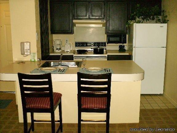 Americas Best Value Inn & Suites Extended Stay - Τούλσα Δωμάτιο φωτογραφία