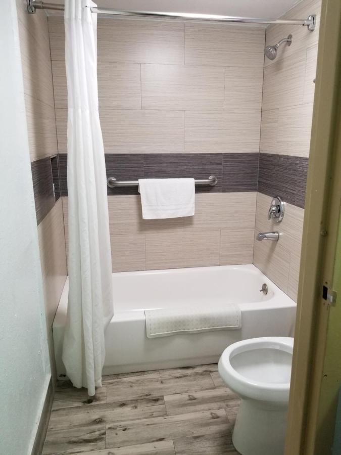 Americas Best Value Inn & Suites Extended Stay - Τούλσα Εξωτερικό φωτογραφία